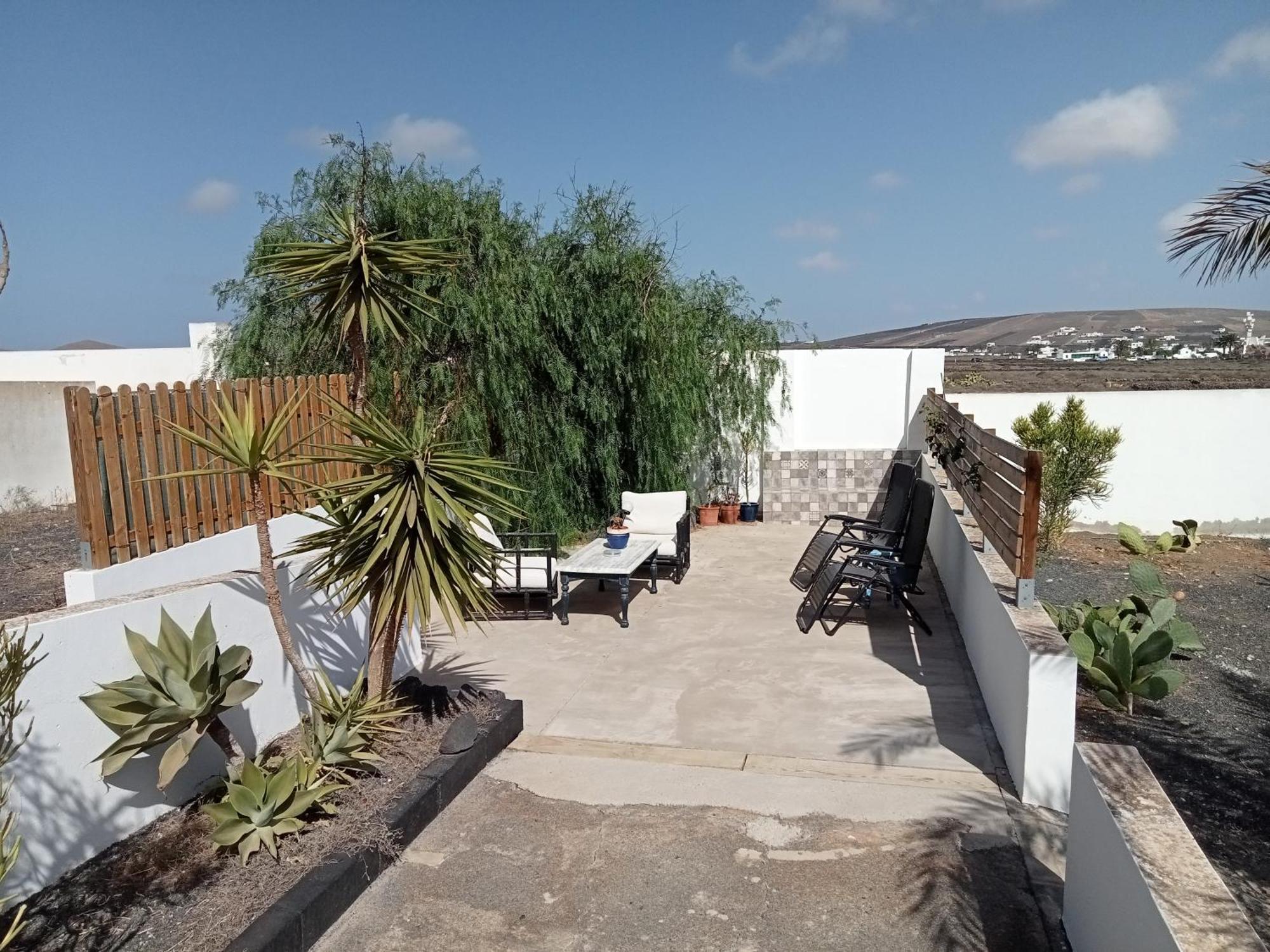 Quintero Suites San Bartolomé エクステリア 写真